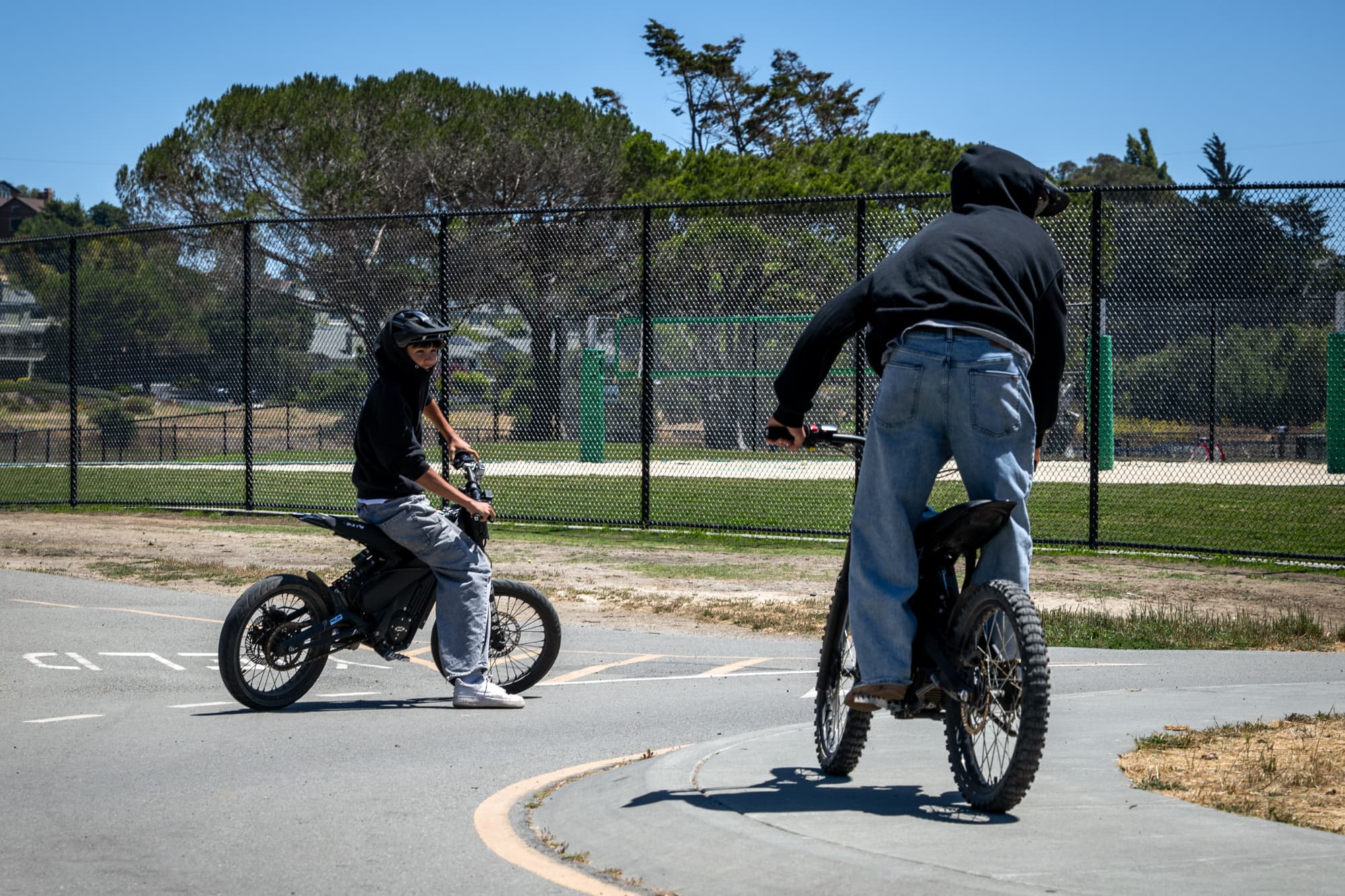 Westland Kids on E-Bikes