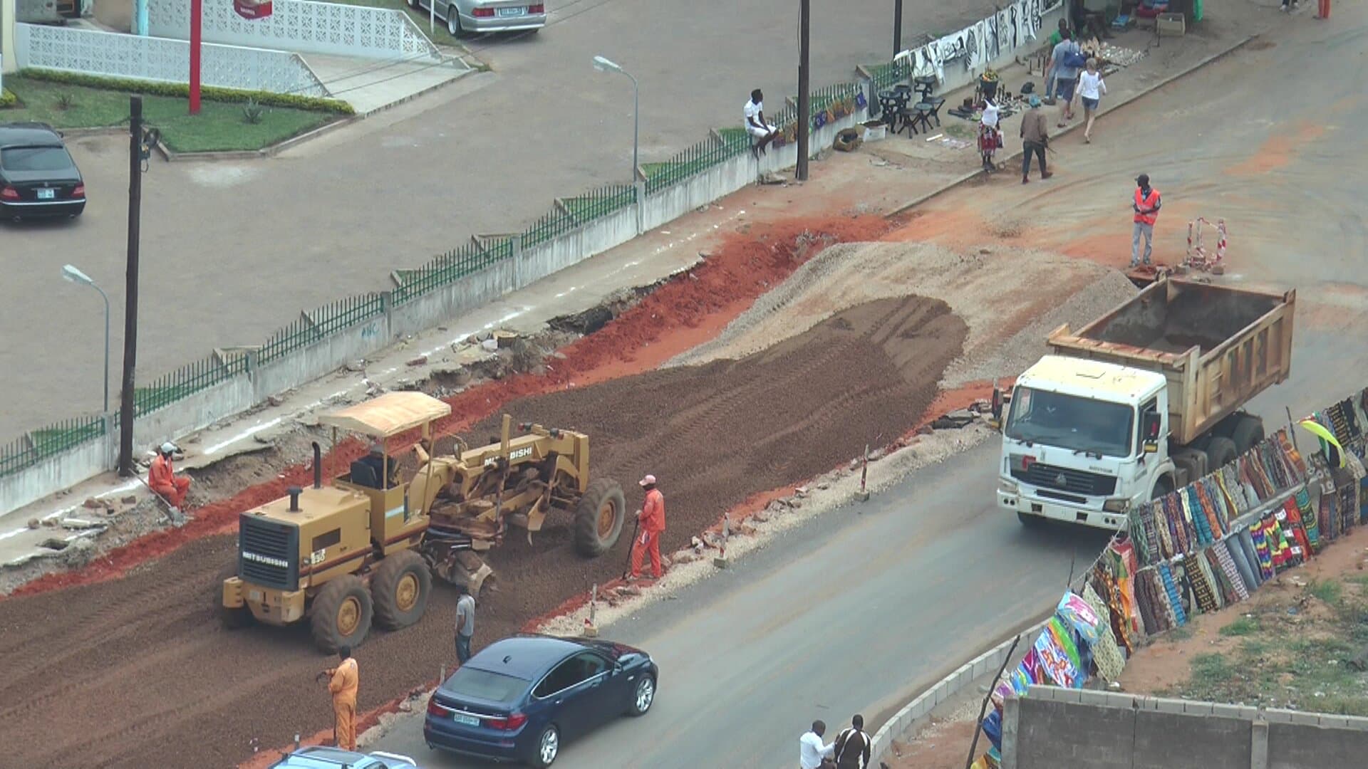 Merriman Road lane closures continue between Hines and Joy